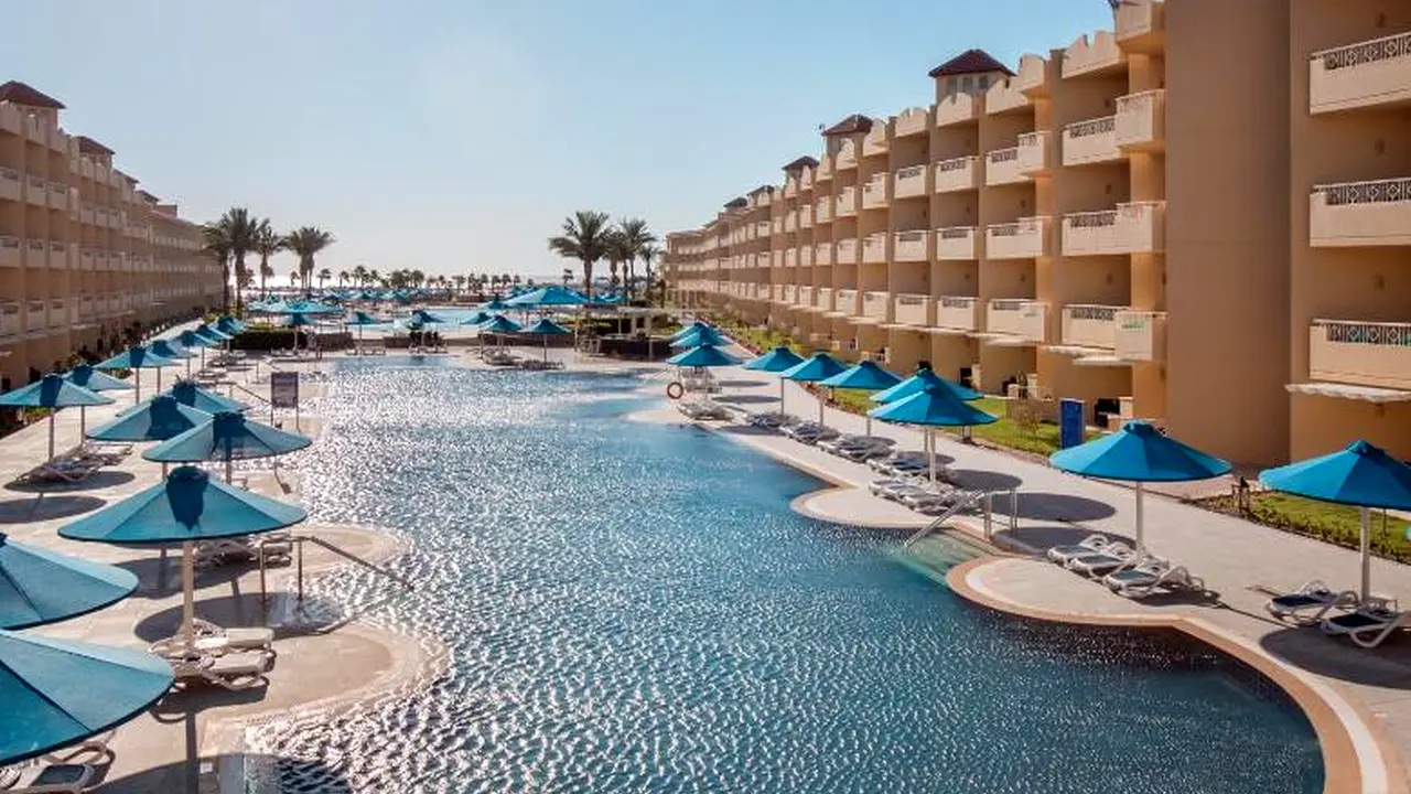 الفندق أمواج بيتش كلوب أبو سوما - سوما باي